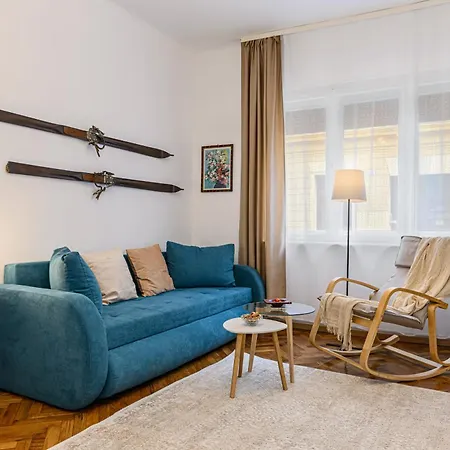 Authentic At Muresan House - Center Apartment
