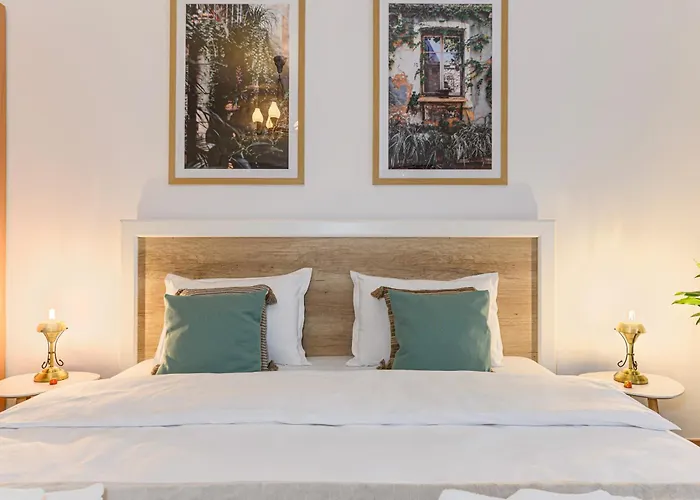 Апартаменты Authentic At Muresan House - Center *