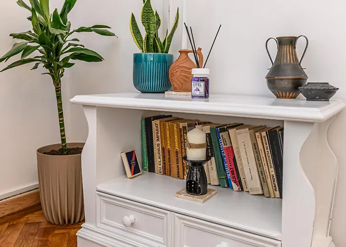 Апартаменты Authentic At Muresan House - Center Брашов