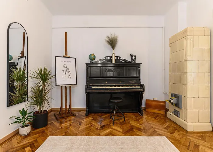 Authentic At Muresan House - Center