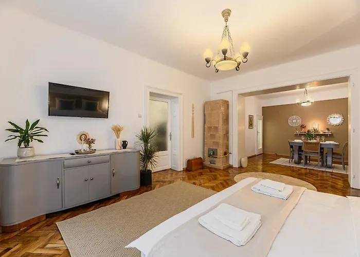 Authentic At Muresan House - Center Апартаменты Брашов